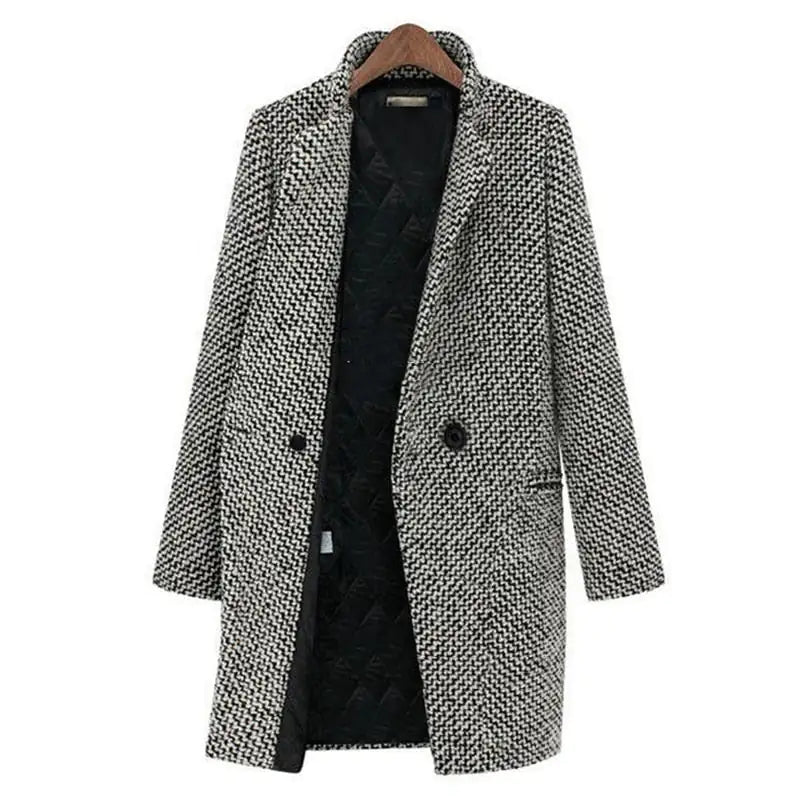 Amès – Elegant and Warm Coat
