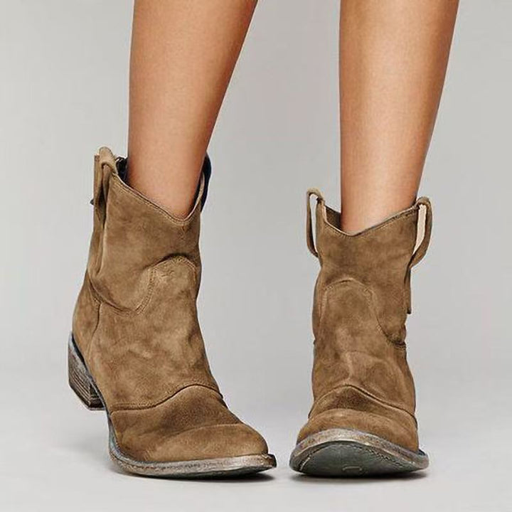 Isadora - Suede Ankle Boots