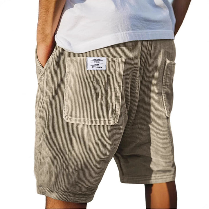 Elliston™ | Chic velvet shorts