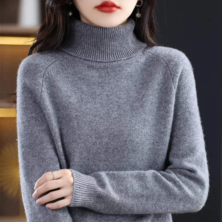 Isla London | Elegant Cashmere Turtleneck Pullover