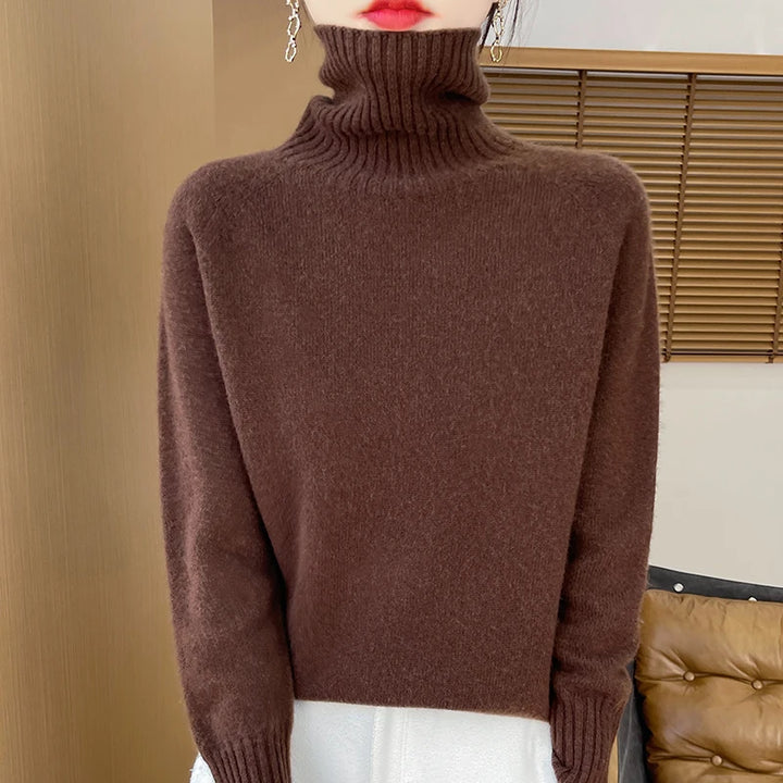 Roselyn London | Cashmere Ribbed Turtleneck