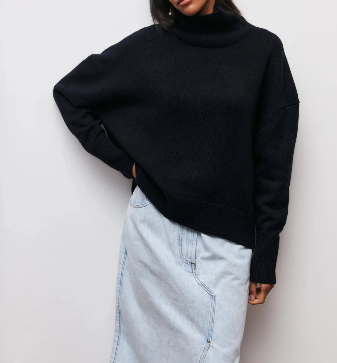 Juliana London | Elegant Cashmere Pullover