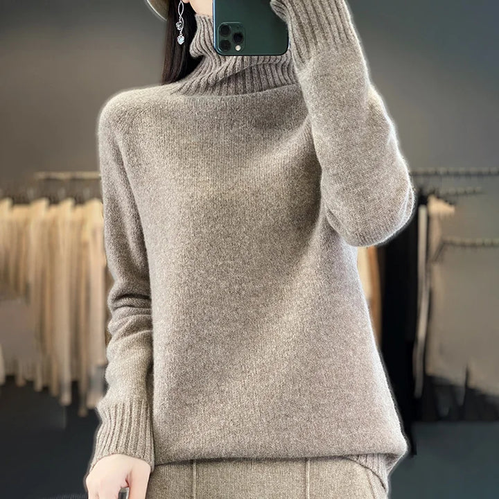 Seraphine London | Cashmere Classic Crew Sweater