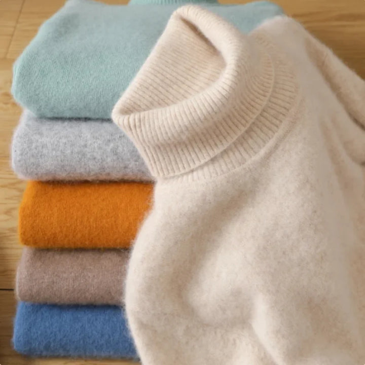 Amara London | Cashmere Turtleneck Sweater