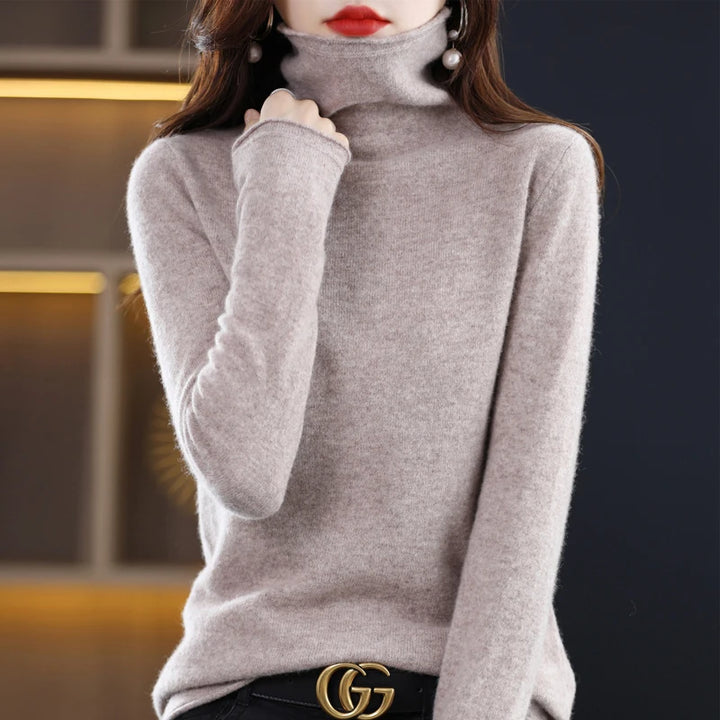 Evelyne London | Cashmere Roll Neck Sweater