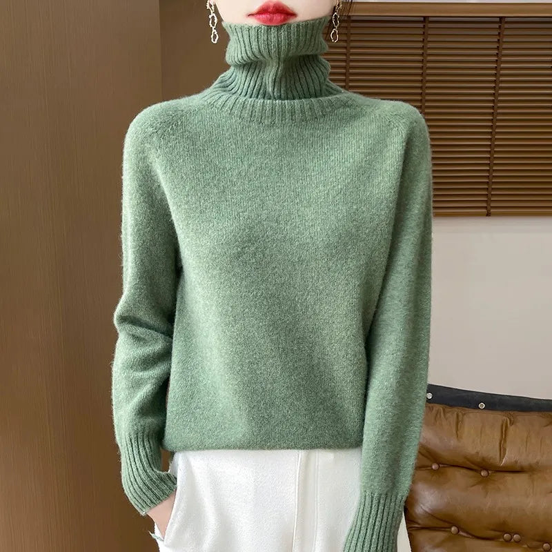 Roselyn London | Cashmere Ribbed Turtleneck
